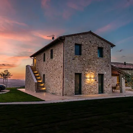 Villa Scappo In Umbria, Il Momento Todi