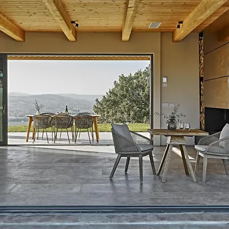 Scappo In Umbria, Il Momento Todi