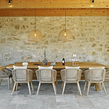 Scappo In Umbria, Il Momento Todi