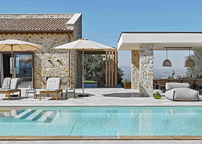 Scappo In Umbria, Il Momento Todi